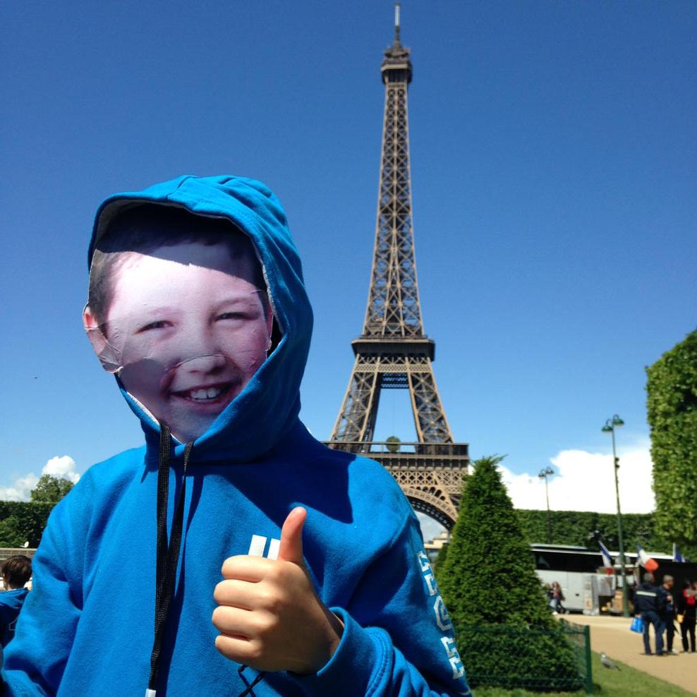 🇫🇷 happy birthday Josh! 🎂