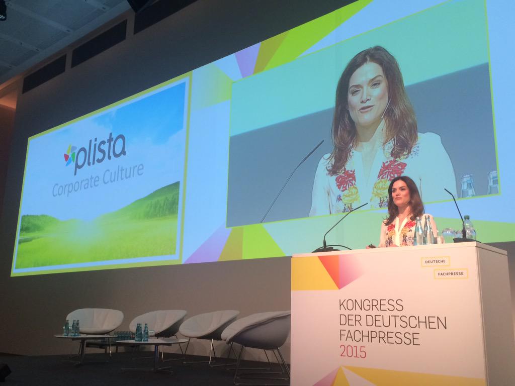 Gunther Schunk on X: Verena Adam von Strenge über Corporate Culture bei  Plista. #fpk15 http:t.cobr9DrITT7i  X