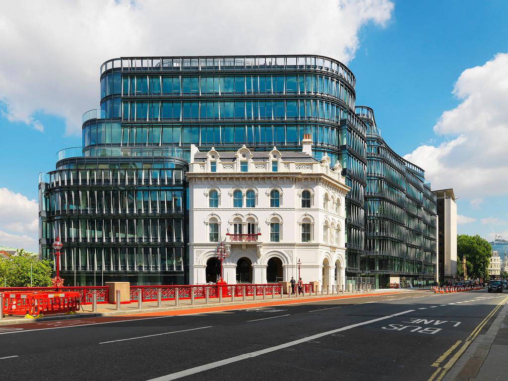 borntobuilduk's tweet photo. The #Construction industry needs 225000 new recruits. What role will you play? #borntobuilduk http://t.co/NBAhvgBGCq http://t.co/hYuTSG9xrC