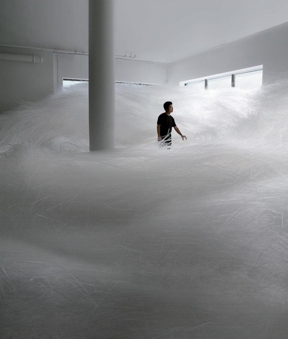 Start_Artist's tweet photo. The imagination of Tokujin Yoshioka has taken our breath away: an installation featuring 2 million transparent straws http://t.co/tax2K5qZOd