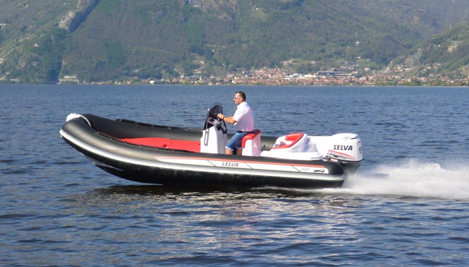 Selva D 600 Black Edition, un 6 metri da 40 nodi e oltre boatmag.it/9539-selva-d-6… <a href="/SelvaMarine/">Selva Marine</a>
