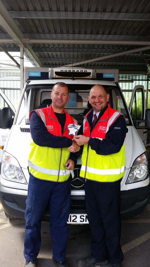 Simon Whale tweet media