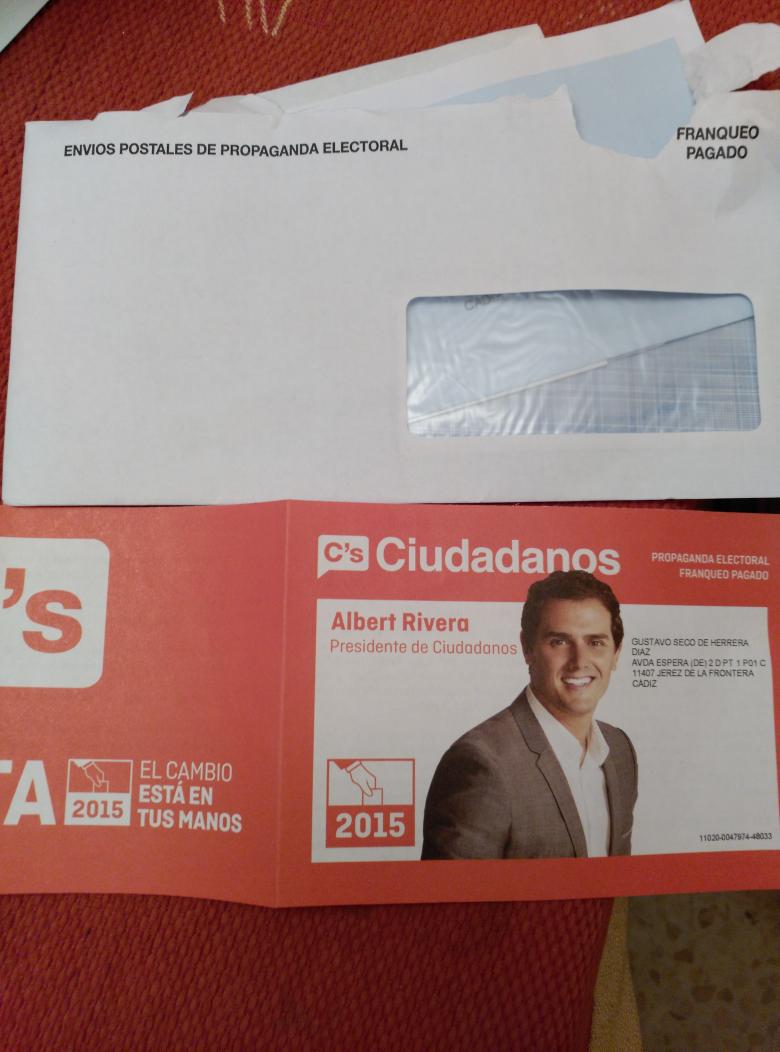 gustavoSdeH's tweet photo. PP no identifica su propaganda y C's no muestra a su candidato ¿Vergüenza?. #VotaPA @SantiagoCasal @PAJerez2015 http://t.co/XP0g89hFGl