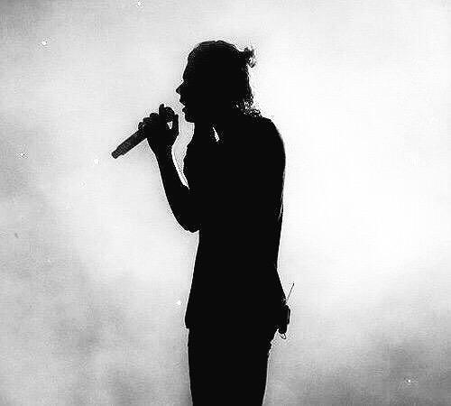 Zouisecretalks's tweet photo. My little bubble 🙊🙈🙉
#MTVBattle1D http://t.co/VhOGJPFN29