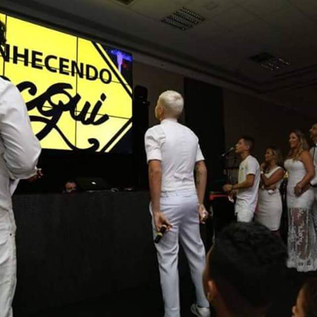EmiciPimpao_'s tweet photo. Com todo respeito.. Olha essa bunda 🙈🙈🙈 @mcgui_oficial #FESTADOMCGUI http://t.co/ew4CwP7oRp
