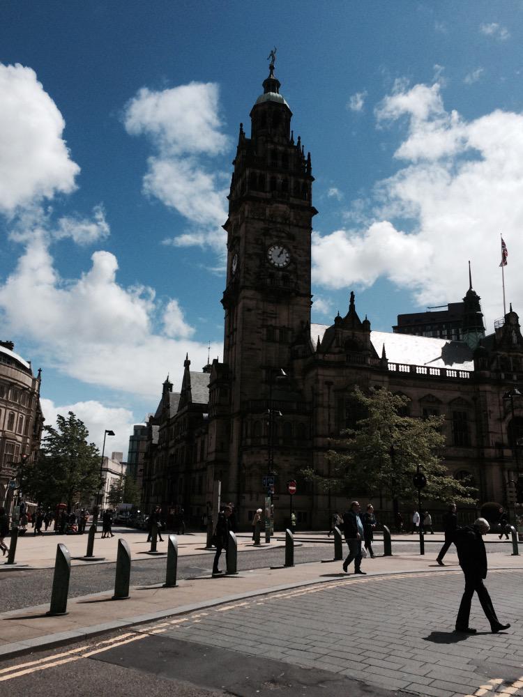 IndiaWoof's tweet image. Sheffield looking gorgeous this afternoon! #sheffieldissuper #northernsunshine #aintsogrimupnorth