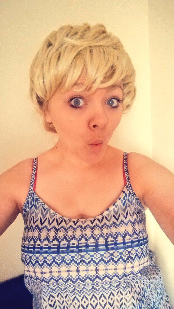 #wigwednesday our president and secretary (plus a few recruits) have totally wigged out! JOIN IN! @bebrilliantUN