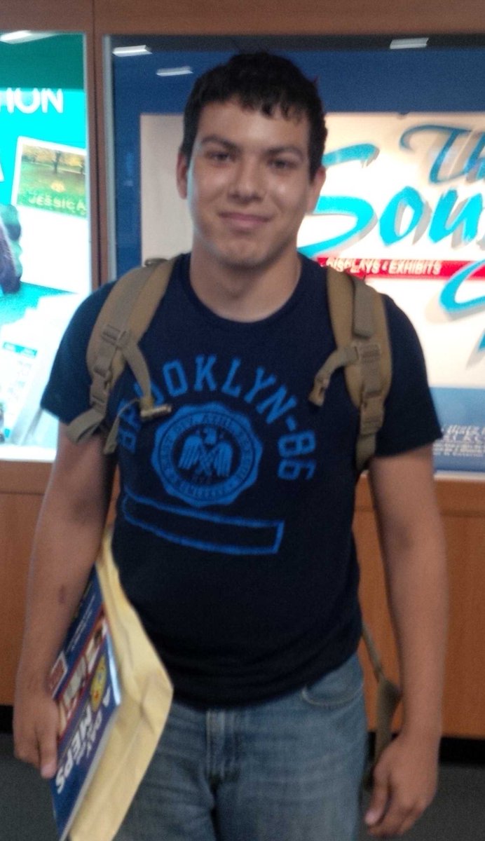 ACoDet2RSP's tweet photo. PVT Castro headed to BCT, best summer internship in the world. @MAJMorris78 @GhighNG @SGTGault_NG @SCArmyGuard http://t.co/OntRUXoslT