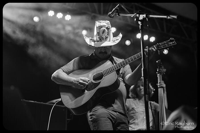 ConsiderCollect's tweet photo. @LarryKeel performing at @aikenbluegrass. See our gallery &amp; writeup by @ERayburnPhoto here: http://t.co/19zdvLKmAt http://t.co/IyTzVPj011