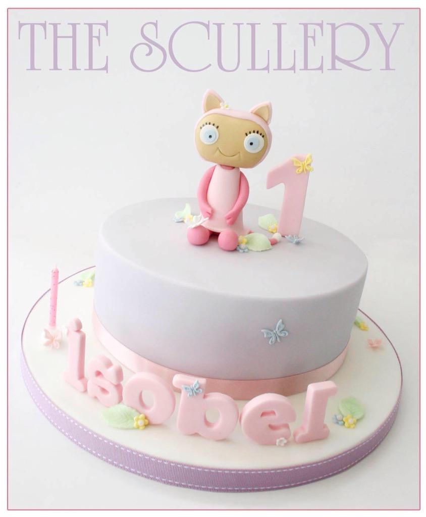 TheSculleryCD's tweet photo. #waybuloo #cake for a little #girl #pink #lilac #pretty #pastels xx http://t.co/7uZ8DlztYl