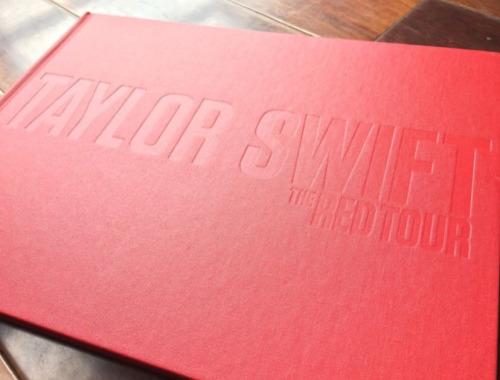 tayliswift's tweet photo. some pics of the crew only exclusive red tour booklet. #REDTOUR http://t.co/dZoGDak82I
