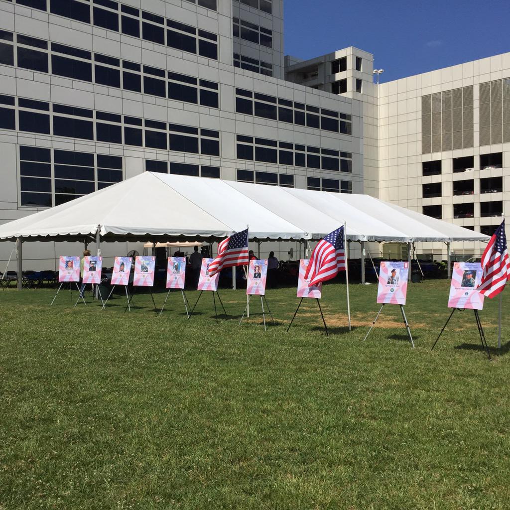 THDJamesC's tweet photo. Honored to volunteer at The Home Depot's MAG Memorial Day Picnic! God bless our veterans &amp; active duty!! #usa http://t.co/TpXL1tOOiQ