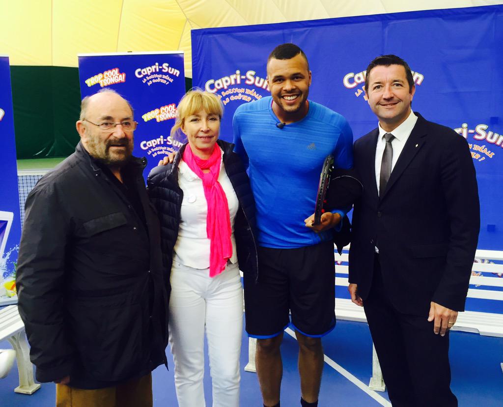 KARL OLIVE tweet media