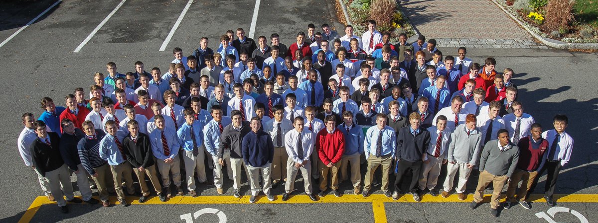 CatholicMem's tweet photo. The CM graduating #Classof2015 consists of 133 seniors hailing from 33 different towns and cities. #CMfacts http://t.co/UzSJwHEcTK