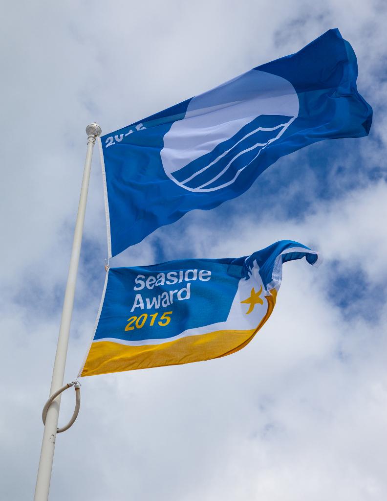 fieldgrazer's tweet photo. Great day celebrating Cornwall's #blueflag awards.  Congratulations to all the winning beaches and everyone involved. http://t.co/HdSsIqOTDE