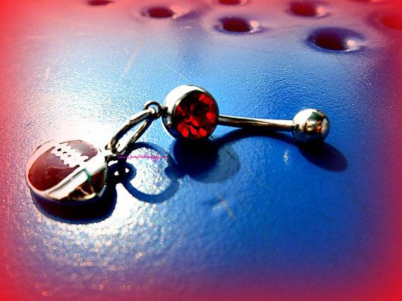 QueenBohemian's tweet photo. https://t.co/YjjykZSY46
#Queen2Bohemian #footballpiercing #bellybutton #red #footballseason #sportslover #epiconetsy http://t.co/Tr2GK5ZwLh