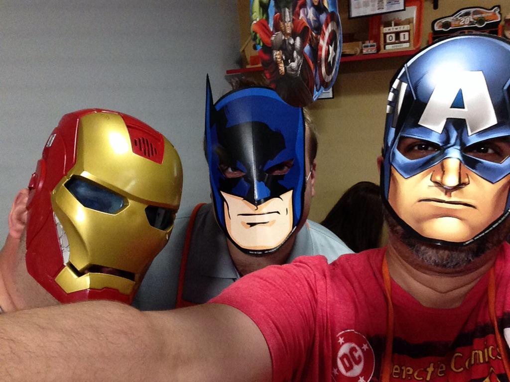 gonzobxny's tweet photo. 954 safety super heroes!@BWickkiser14 @lightinthewoods #NYMetrosafety http://t.co/GXy8FhhQ5Q