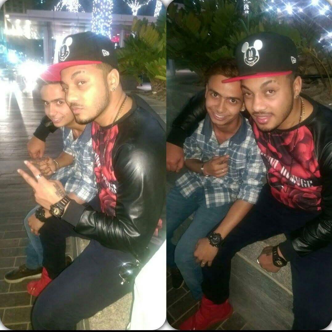 FlairKumar's tweet photo. Throw back pic with my #RAA paaji
He is always my motivation Love you @Its_Raftaar paaji Keep rocking see you soon http://t.co/O2l5Pq73kA