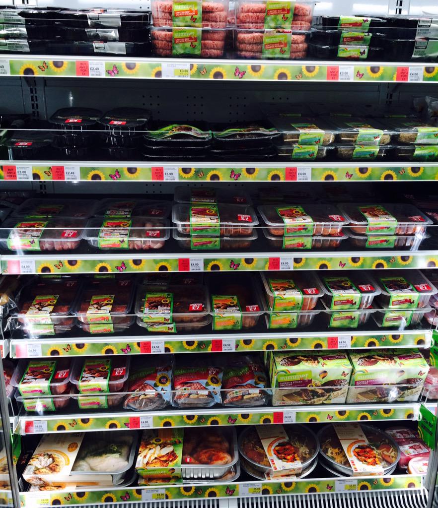 drood72's tweet photo. All we need is some sunshine๐#kibworthcoop #BBQrange @mycoopfood @mark_pickerill http://t.co/YUsbPVjfkQ