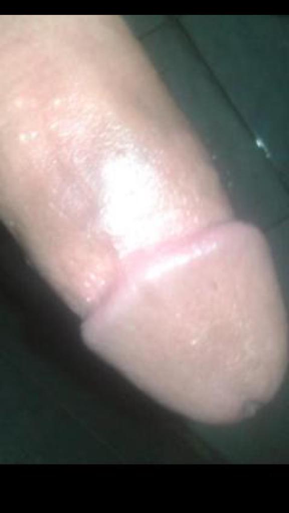 f23456781's tweet photo. احد يبي يمص http://t.co/RQFHtIjuiF