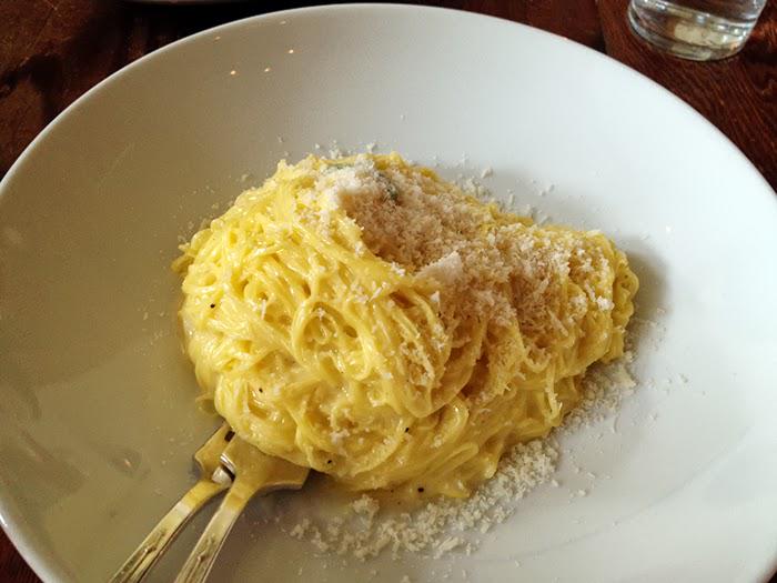#Cravingpasta tonight in #Seattle? The #handcutpasta at #Spinasse is to die for. bit.ly/1Pfv8HM