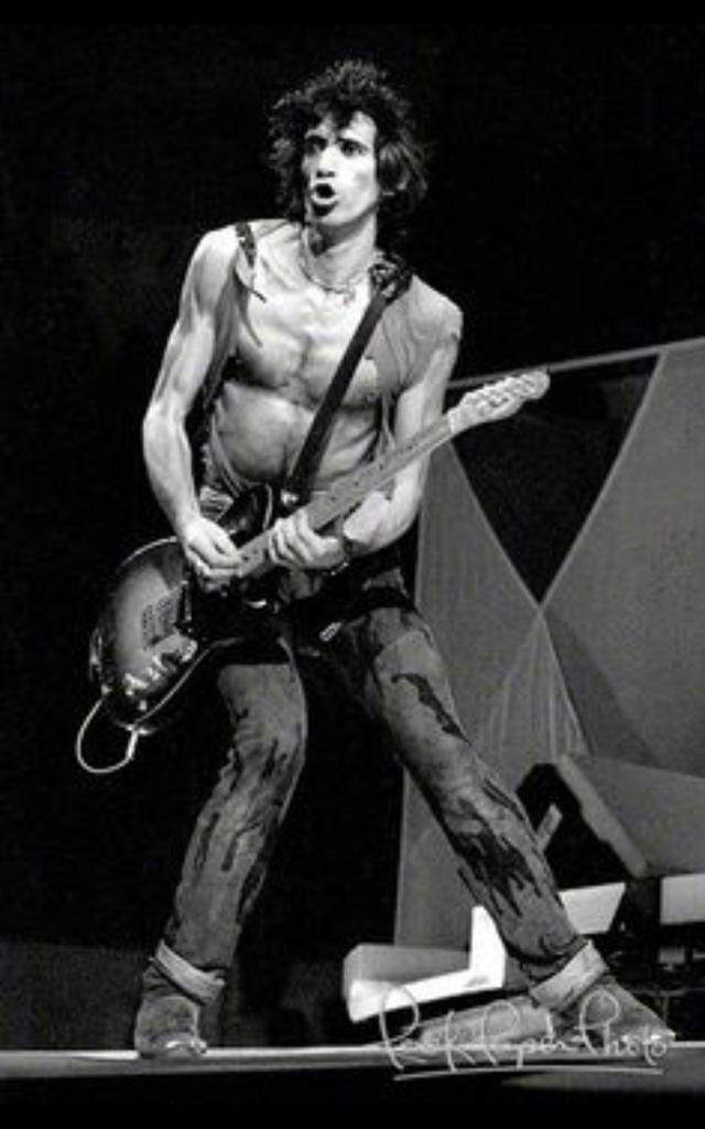 gmax1977's tweet photo. @officialKeef ~ Keef, with such a rebel mind, what would have you done in life if Rock n' Roll had never existed ?... http://t.co/qt8ExIS9W3