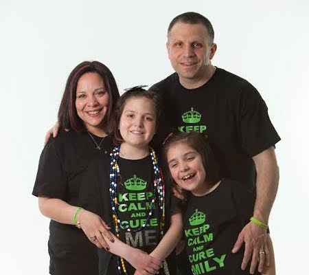 Suntimes's tweet photo. .@suntimesobits tells us about Emily Beazley, the 12-year-old who 'inspired the world': http://t.co/OlYl3TUMos http://t.co/b3XnhQrRVN