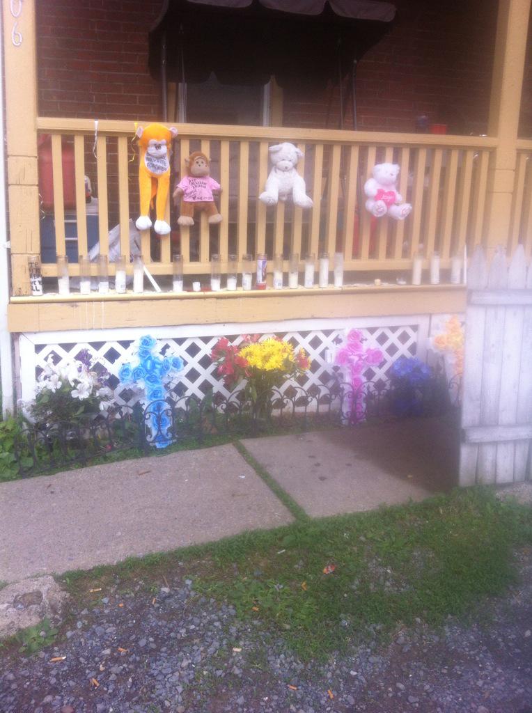PrincessssBitc4's tweet photo. Goodmorning AngleπΌ Today may you rest in peaceβ€οΈπΊ #RIPMIL http://t.co/ybmqKjo2KL