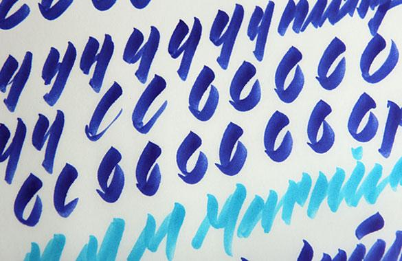 gothamsiti's tweet photo. Pique Brush Typeface [...] a kind of work of art... #asylum #brushfont #typeface @nicoledotin 
http://t.co/58L7lvWsHP http://t.co/yjGCdtZqMt