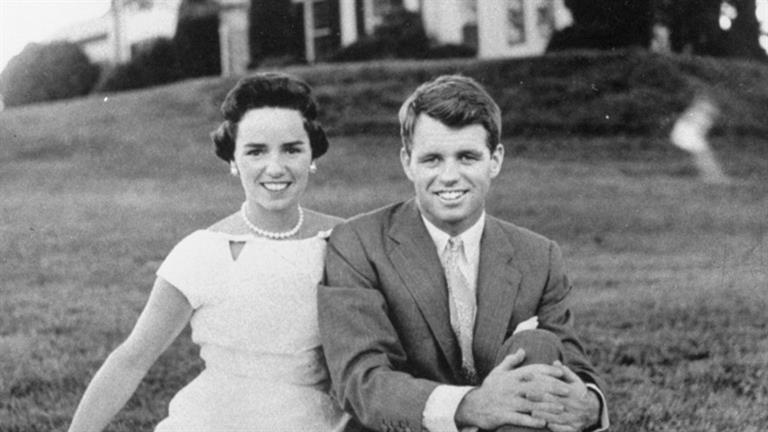 robken1968's tweet photo. my #wcw is my beautiful wife ethel http://t.co/n9aE6y5N1a