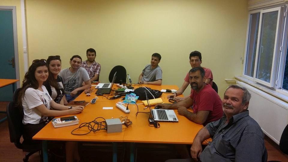 izmirhs's tweet photo. Dün akşamki toplantımızdan; http://t.co/qP3HNmt4HW