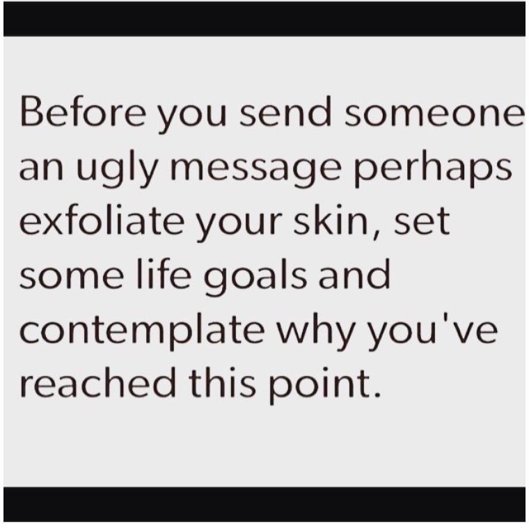 Ladan_Iman's tweet photo. ☝🏽️ http://t.co/Wh6lBHjSyy
