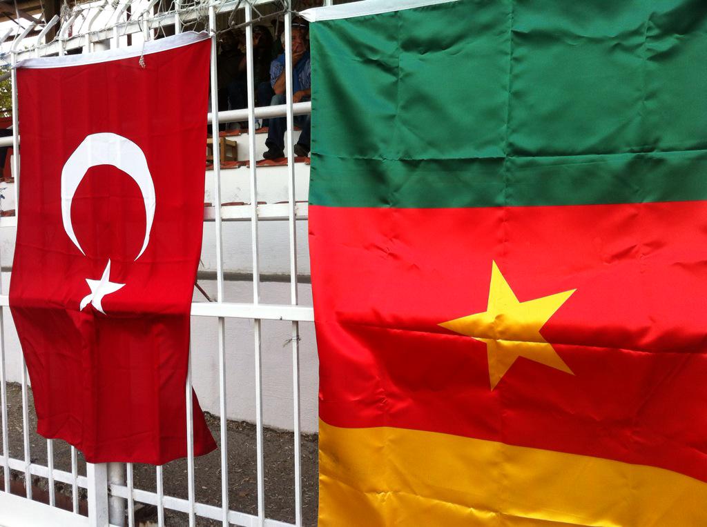 leskowitsch's tweet photo. A big day in Cameroon. Also in Istanbul for the cameroon citizens. #istanbul #cameroon #independenceday #football http://t.co/liJQXgup31
