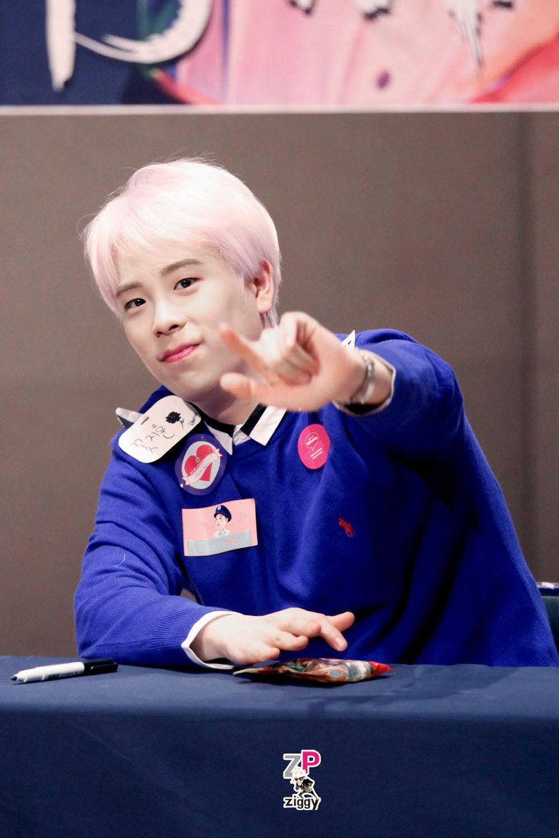 ZPziggy's tweet photo. 150509 #블락비 #블락비바스타즈 #피오 #표지훈 #용산팬싸 피곤해도 아침점심밥좀챙겨먹어요. 보고싶어, 많이 좋아해요
http://t.co/pBRvihCCsW
http://t.co/DYCx6mXvis http://t.co/ClPIhzR1Bm