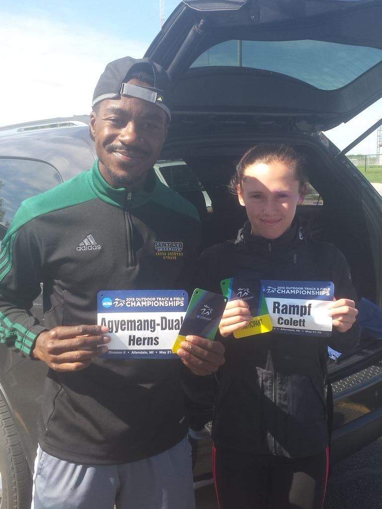 CoachReiber's tweet photo. "It's official" @Hernsjones and @ColettZoe2 have the bibs to prove it http://t.co/1YOWmM5983