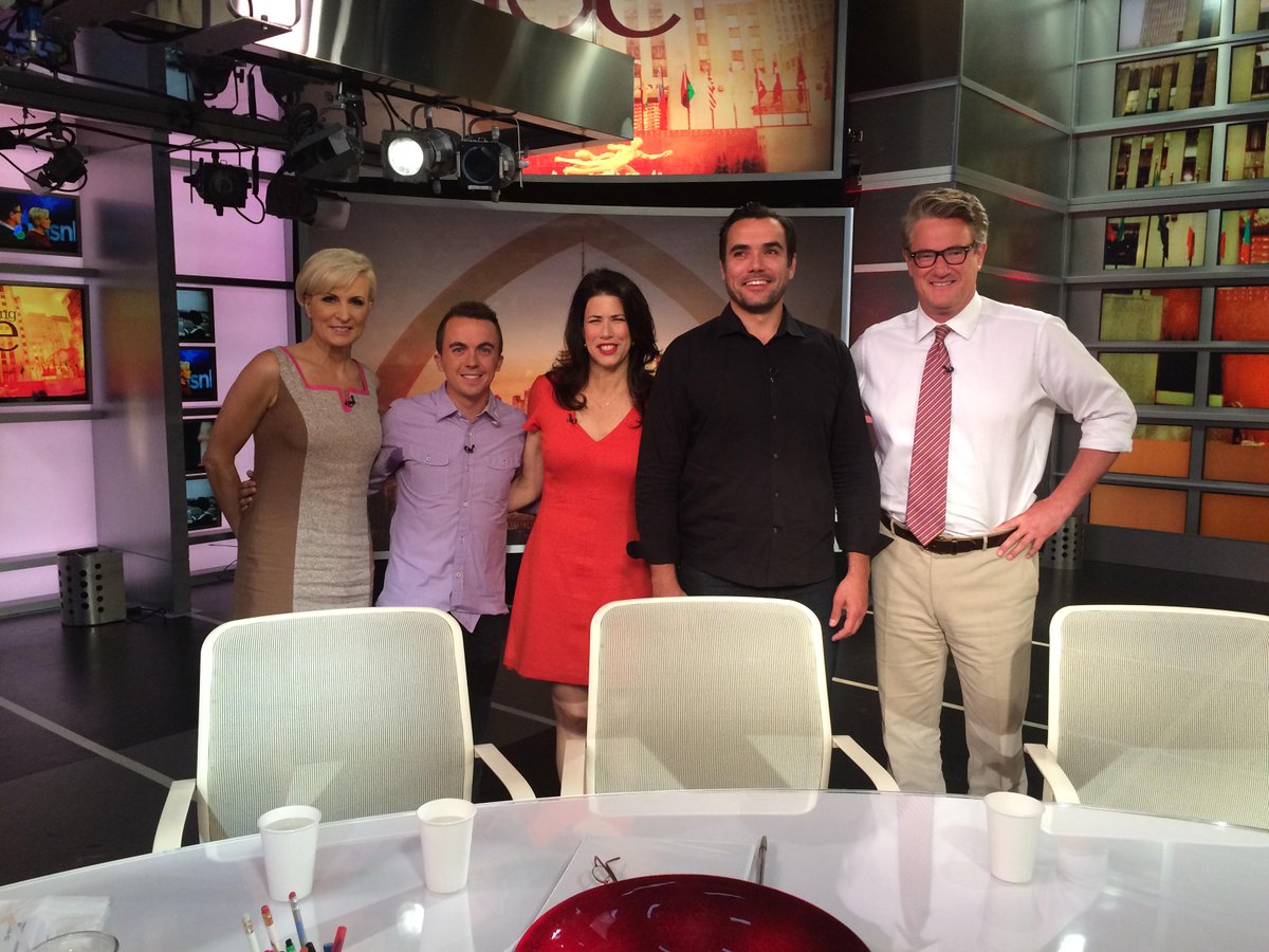 SupportAFF's tweet photo. #FrankieGoes2NYC wraps up w/ @Morning_Joe, @maffyfitz & #TWILDM's Jayson Floyd. #FrankieGoes2Washington @frankiemuniz http://t.co/M0QM4isCfN