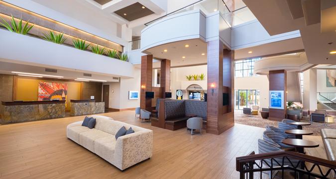 hiltonphoenix's tweet photo. Behold, a beautiful #virtualtour of six month's worth of renovations! #Hilton #Phoenix http://t.co/80JkpWkChD http://t.co/WUaNqTmTug