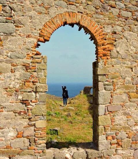 mariakofou's tweet photo. Take me back to Lemnos. #Myrina #Greece #MyLemnos @PravlisTravel #tastelemnos #travel_girl #GreekTB #TstoriesBacks http://t.co/DZousxjYoA
