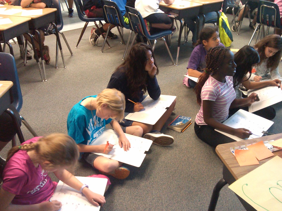 I can't beat these fifth graders! <a href="/CampbellAPS/">Maureen Nesselrode</a> #TheCampbellWay Thanks <a href="/JessicaOgrich/">Mrs. Deighan</a> for a fun review!