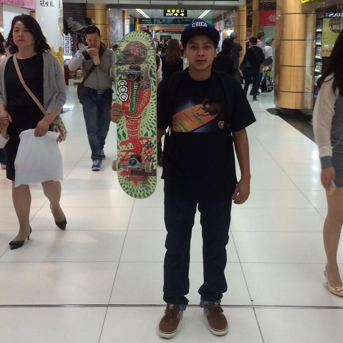 C1RCAMEXICO's tweet photo. Jorge Soto "Weeman" ya anda en China en la cuidad del mármol!! #C1RCAFOOTWEAR 🇨🇳 http://t.co/ciRMQaMvNP