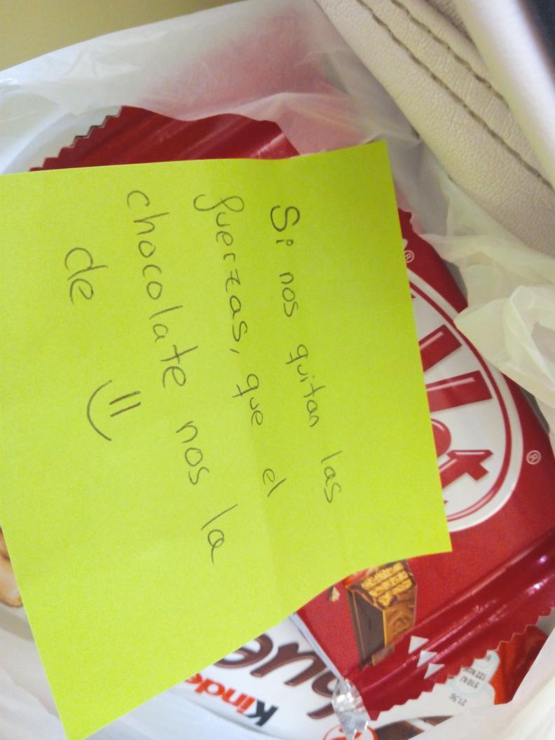 Lilyms1's tweet photo. Detalles que te sacan una gran sonrisa !😊 #GraciasPorTodo 😘❤ @Silviaatnas http://t.co/Ge3HiFgCzf