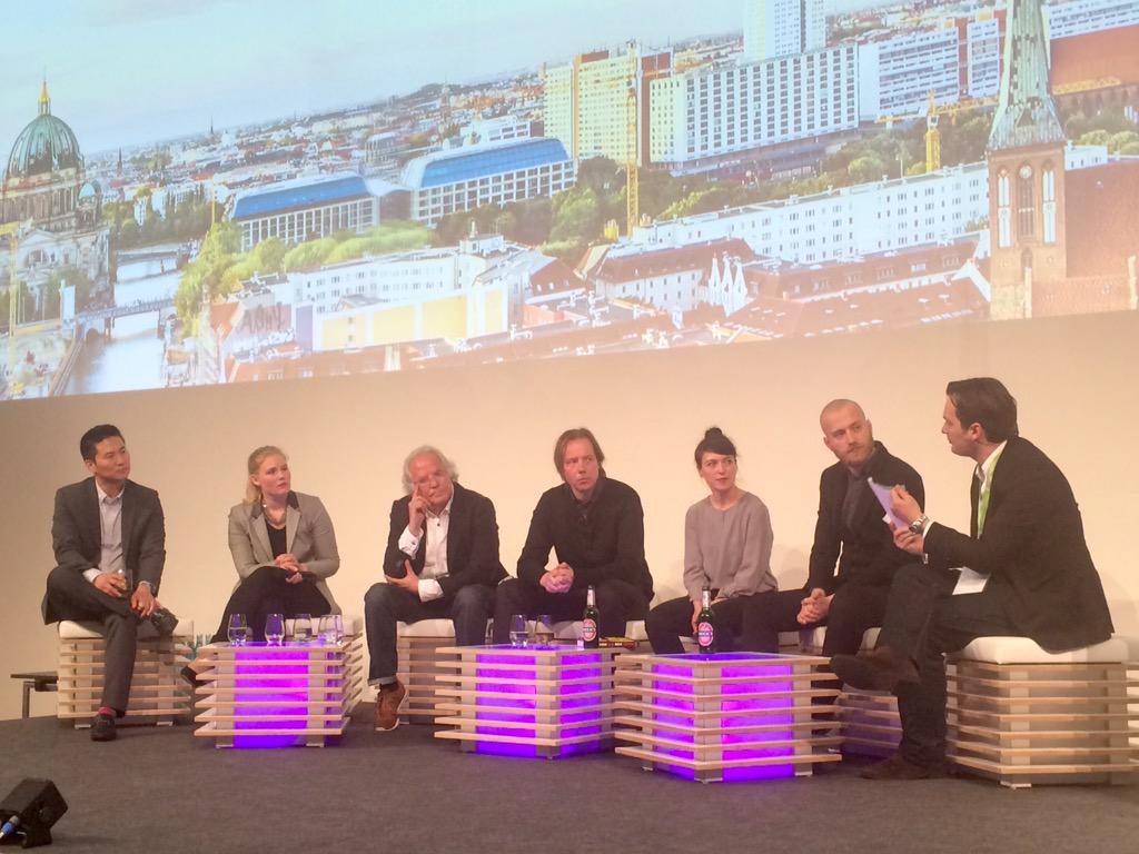 VCG_GSchunk's tweet photo. Startup-Runde mit Erfahrungsaustausch. Gute Idee: Award for the best mistake! #Lernkurve #fpk15 @fachpresse_de http://t.co/g9KokBjkeX