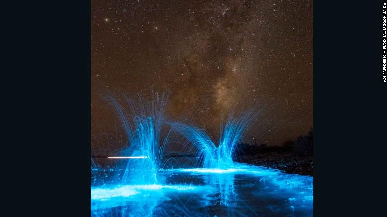 CNNSocialDesk's tweet photo. Bioluminescence is turning Australia's coastlines blue: http://t.co/NgIqxd2EZn http://t.co/76baLSmYHm