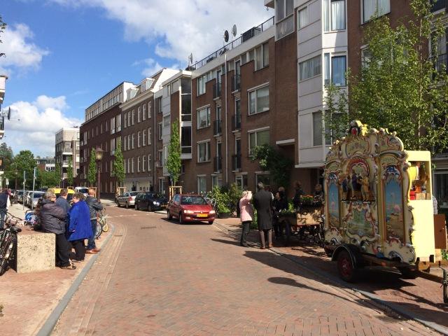 Vandaag opening van de #Wagenaarstraat in <a href="/Stadsdeel_Oost/">Stadsdeel Oost</a> . Zo maakt #Germieco <a href="/AmsterdamNL/">Gemeente Amsterdam</a>  steeds een stuk fraaier!