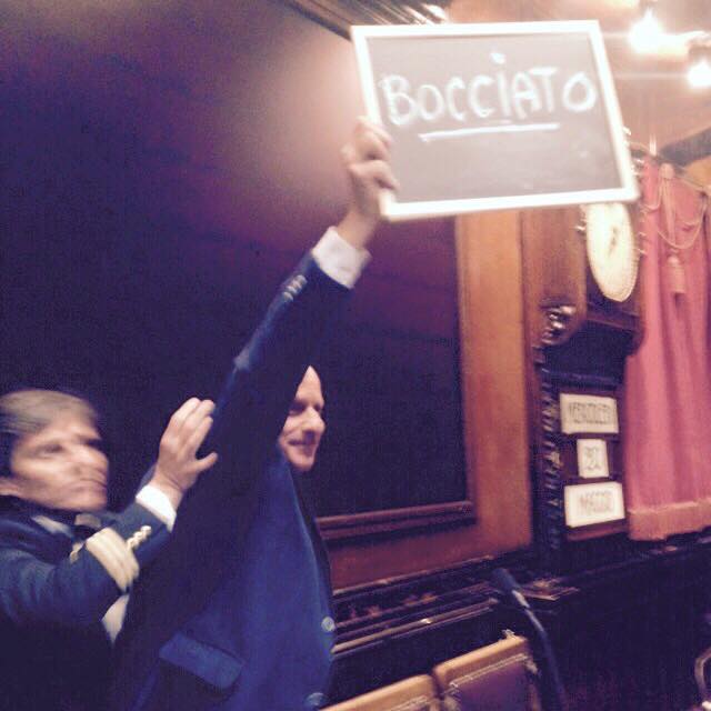 glosabatini's tweet photo. #buonascuola Raccontatelo ai precari. La scuola deve essere giusta non buona. Renzi bocciato. http://t.co/fkTxRjJr18 http://t.co/pB1mFYSGJ3