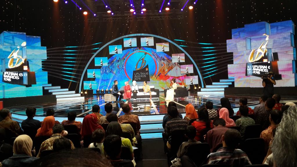 DediMulyadi71's tweet photo. Mulyana Memang Hebat Putra Terbaik Purwakarta http://t.co/1snZ3uJkr5