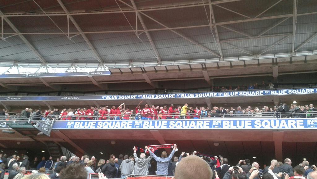 Ginny_xx's tweet photo. @AdrianoMoke Last time you played for the Gaffer was 3 years ago today ~ #Wembley #PromotionWinners http://t.co/PkooMtC0bS
