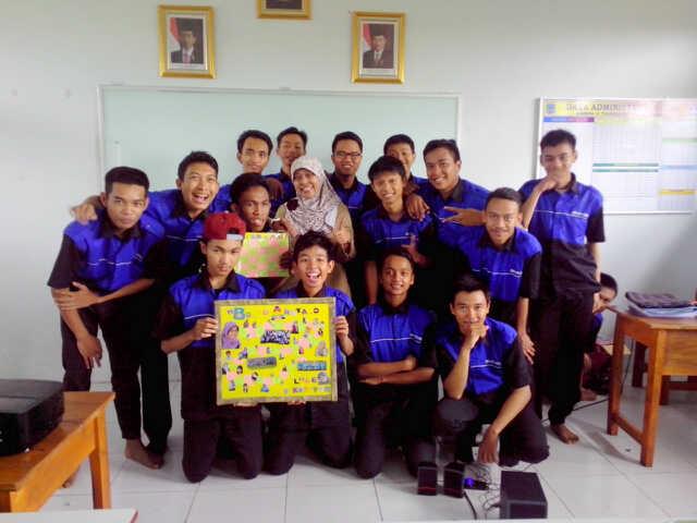 Zumroniahmd's tweet photo. TGB 2015 http://t.co/gbgzV3mDVV