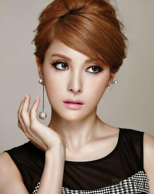 KARA_France's tweet photo. Happy birthday goddess <3! #GyulDAY #HappyGyuriDay #GyultifulDay http://t.co/48MLu5pVIj