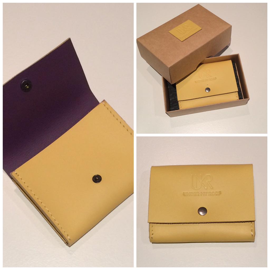 fashionbloc's tweet photo. #Competition ! Win this genuine leather wallet by #UnderMyRoof | follow us and RT this. Winner announced 27th of May http://t.co/vHCltpKhl8